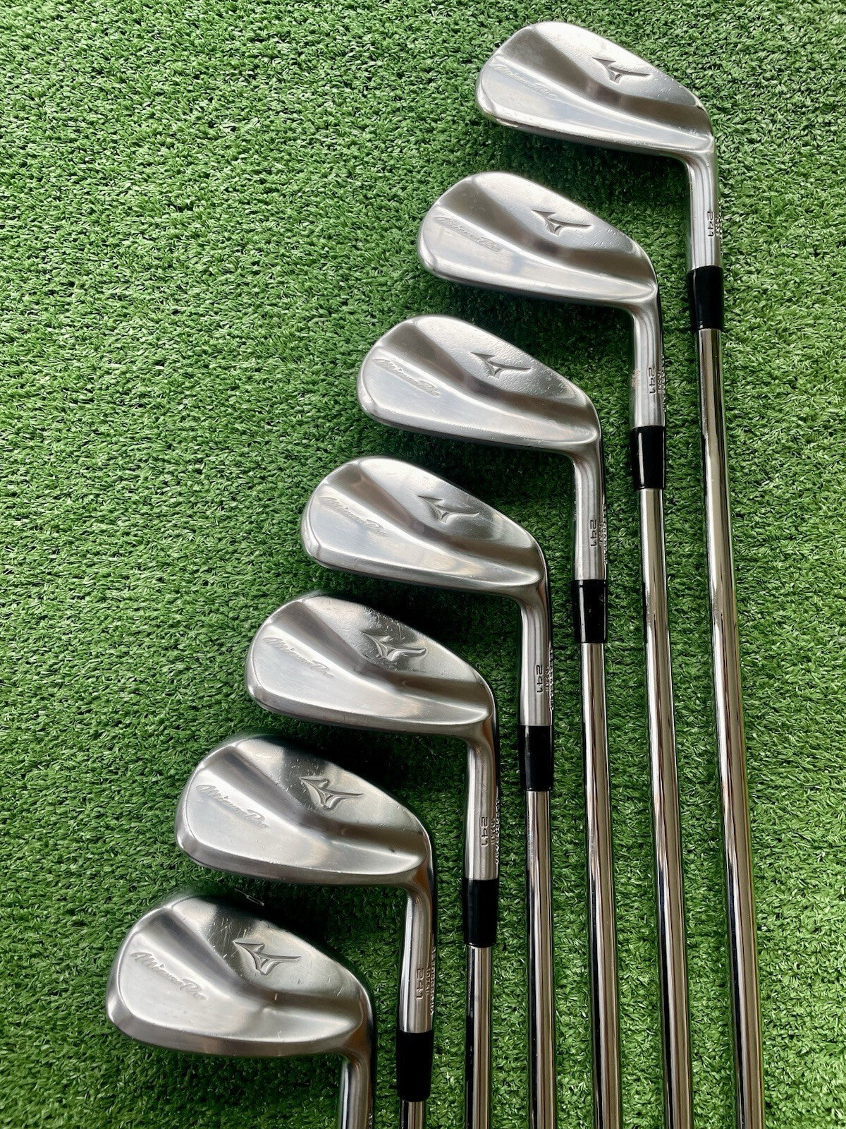 Mizuno Pro 241 Irons 4-PW Stiff Flex Right Handed Mens Golf Clubs