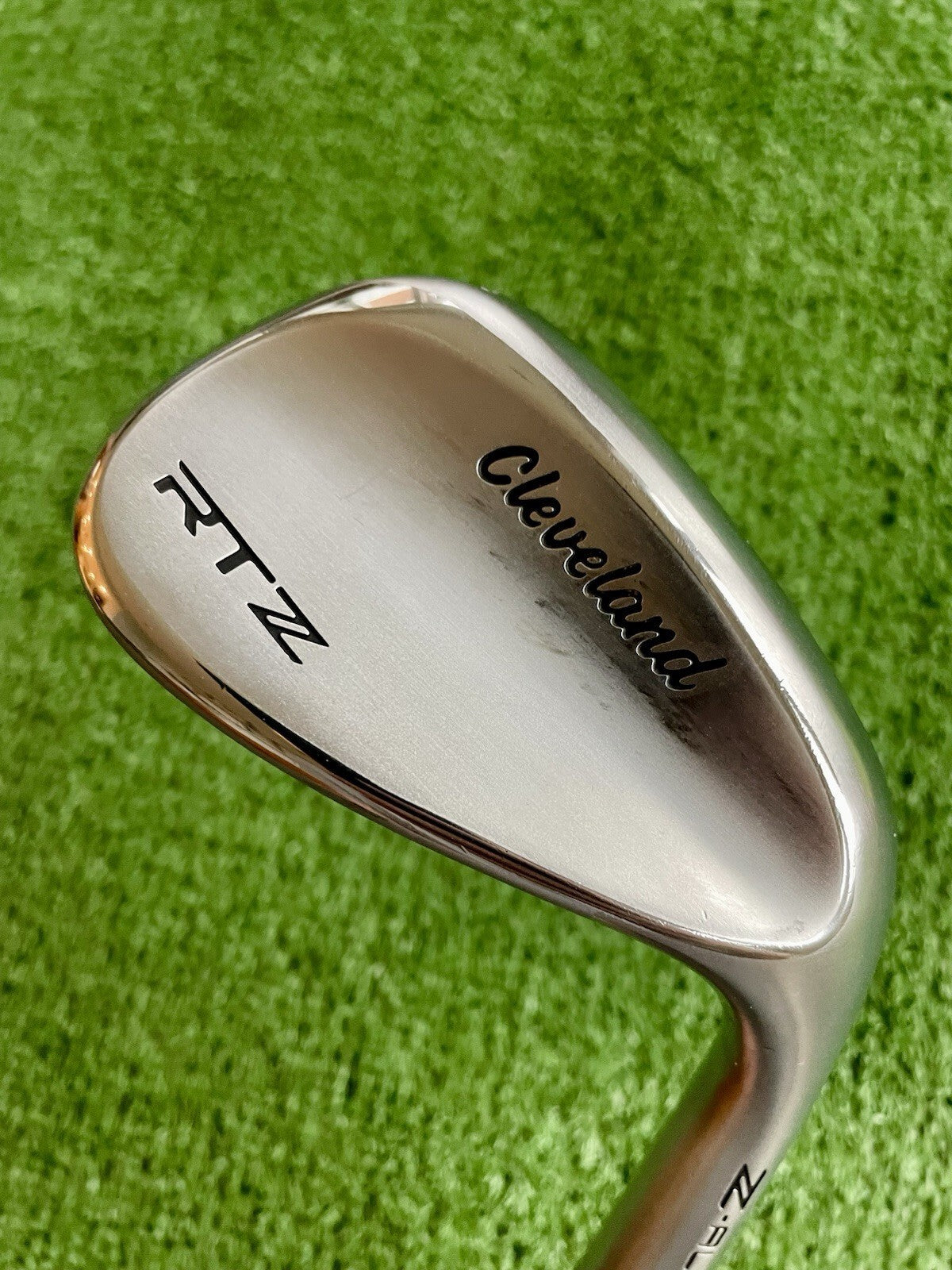Cleveland RTZ Gap Wedge 52 Mid 10 Regular Flex Right Handed Mens Golf Club