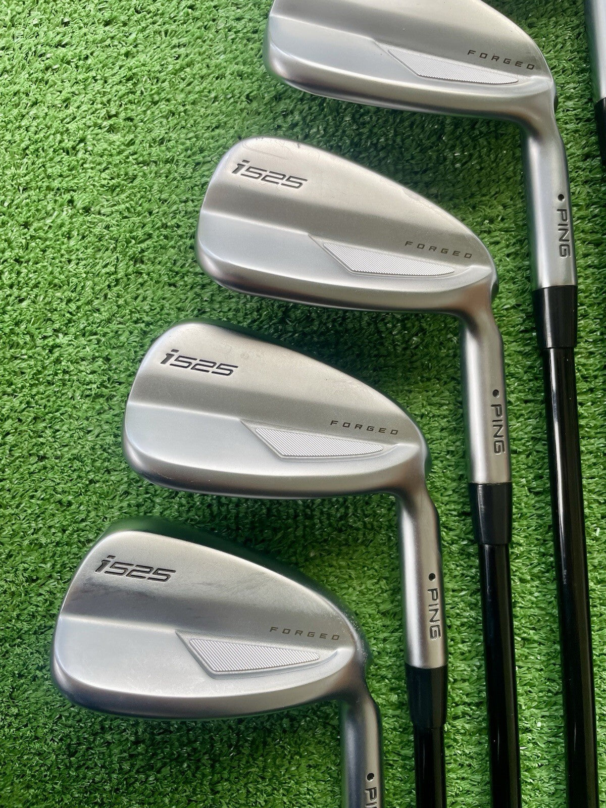 Ping i525 Forged Irons 6-PW+GW Senior Flex Graphite Right Hand Mens Golf Clubs