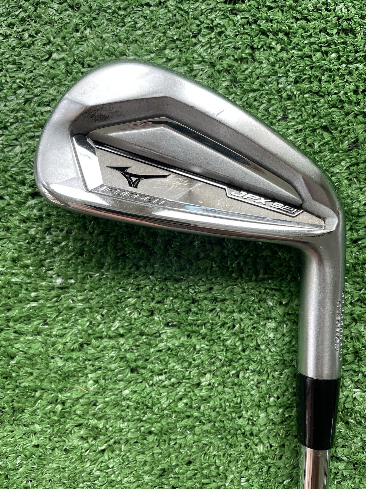 Mizuno JPX921 Forged Irons 5-PW Regular Flex Right Handed Mens Golf Clubs