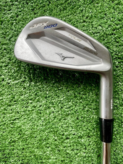 Mizuno JPX900 Tour Forged Irons 4-PW Stiff Flex Right Handed Mens Golf Clubs