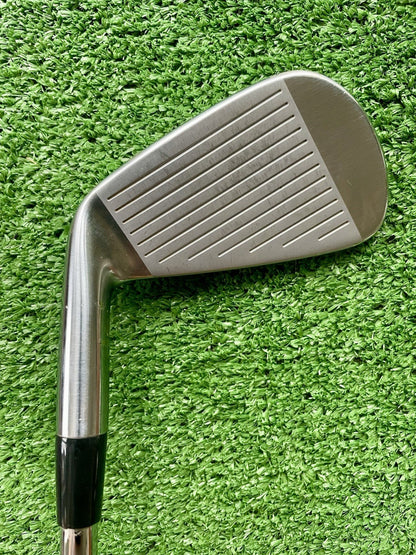 Mizuno Pro 241 Irons 4-PW Stiff Flex Right Handed Mens Golf Clubs