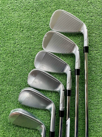 Taylormade Qi Max Irons 5-PW Regular Flex Left Handed Mens Golf Clubs
