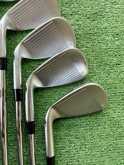 Ping G425 Irons 5-PW Regular Flex Right Hand Mens Golf Clubs