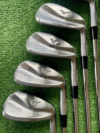 Mizuno Pro 241 Irons 4-PW Stiff Flex Right Handed Mens Golf Clubs