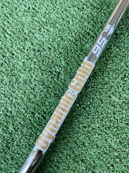 Taylormade P770 4 Iron Regular Flex Right Handed Mens Golf Club