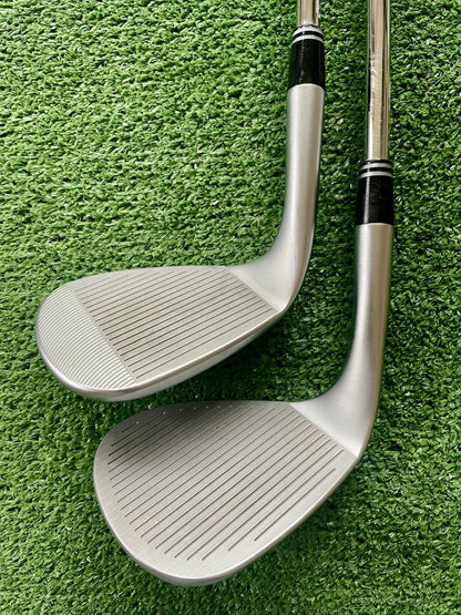 Cleveland CBZ Wedge Set 54 60 Wedge Flex Right Hand Mens Golf Clubs