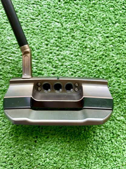 Scotty Cameron Studio Style Fastback 1.5 Torched Putter BGT Stability Tour Black