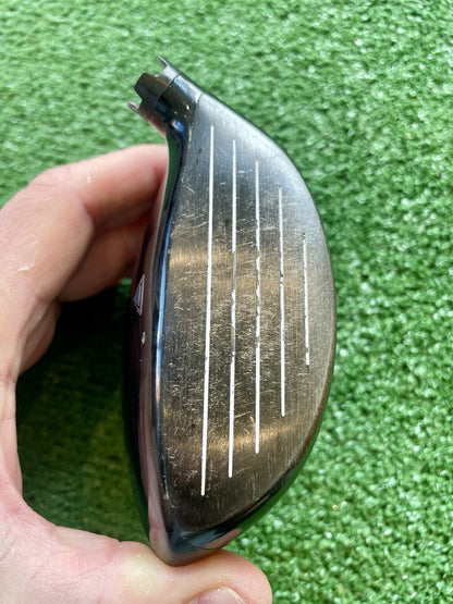 Titleist 915F Fairway 3 Wood 3W HEAD ONLY Right Handed Mens Golf Club