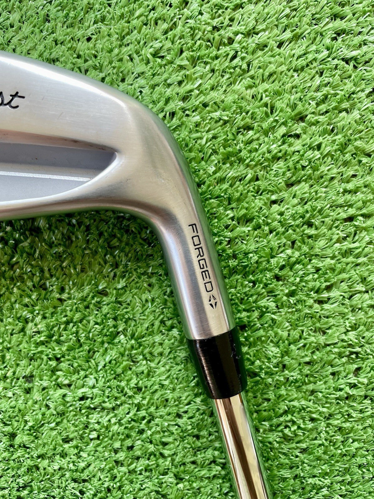 Titleist T100 Irons Current Model 5-PW Extra Stiff Flex RH Mens Golf Clubs