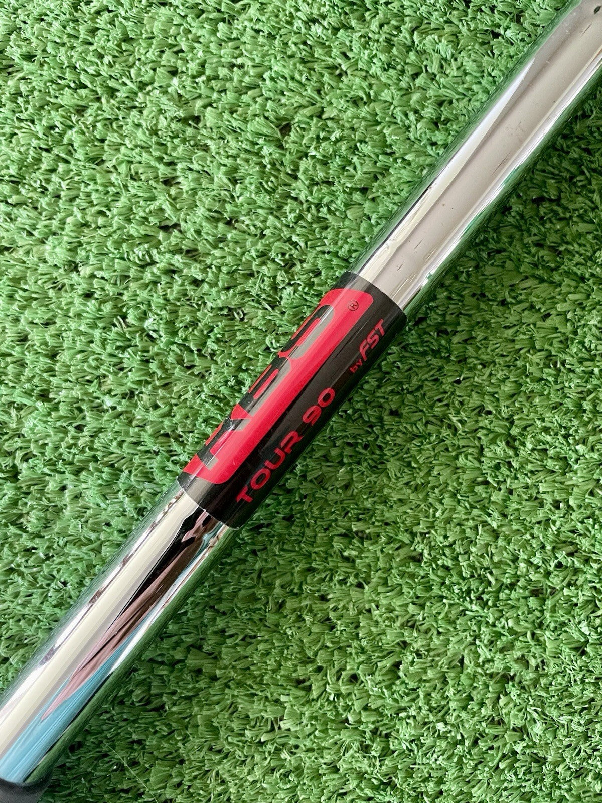 Taylormade P790 4 Iron Regular Flex Right Handed Mens Golf Club