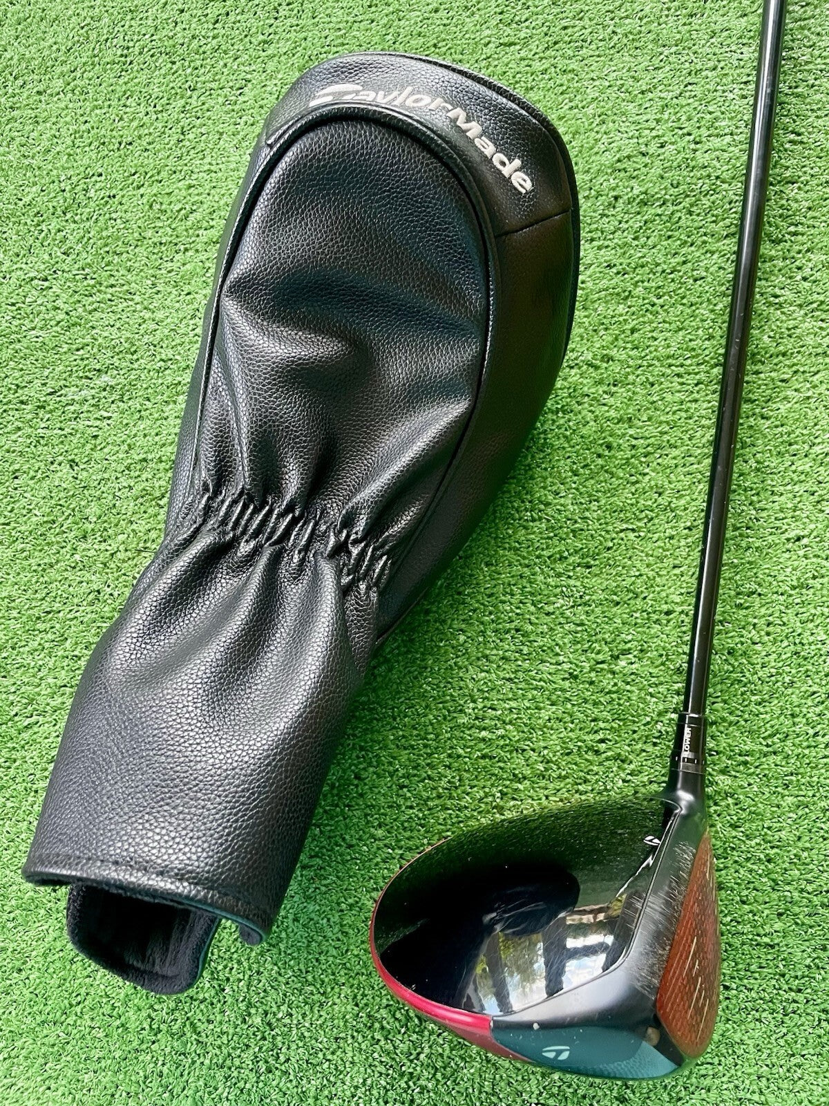 Taylormade Stealth 2 Driver 10.5 Degree Stiff Flex Right Handed Mens Golf Club