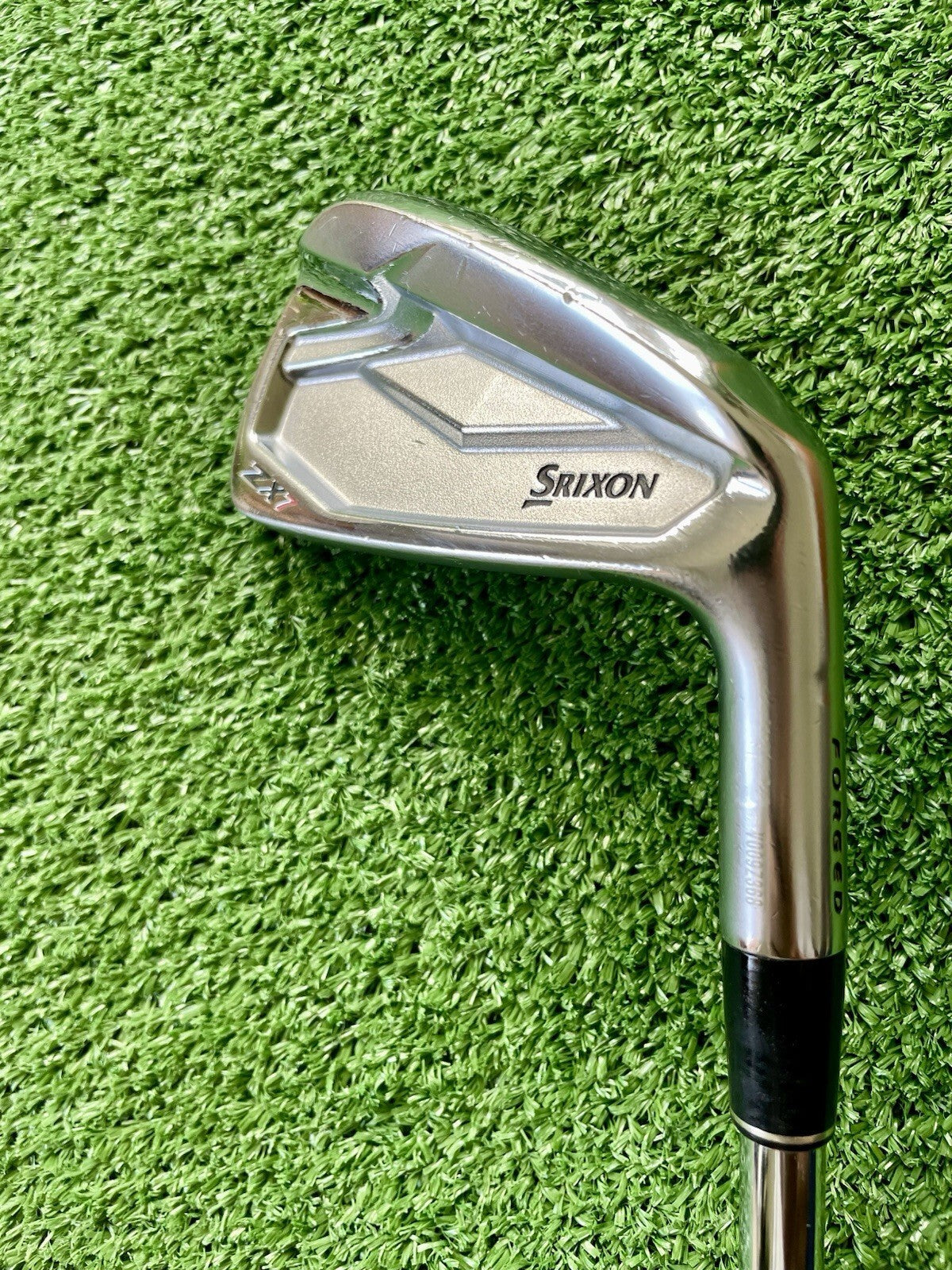 Srixon ZX7 4 Iron Stiff Flex Right Handed Mens Golf Club