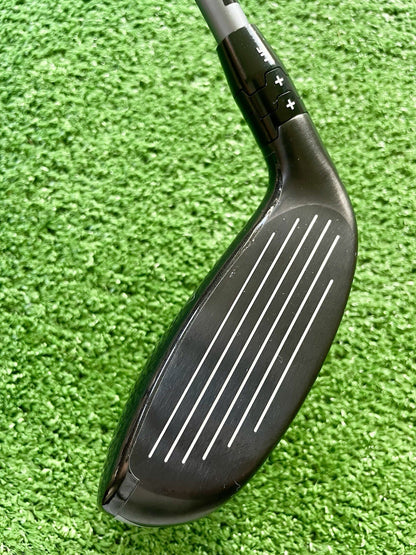 Callaway Quantum Max Hybrid 4 Rescue 4H Regular Flex Right Handed Mens Golf Club