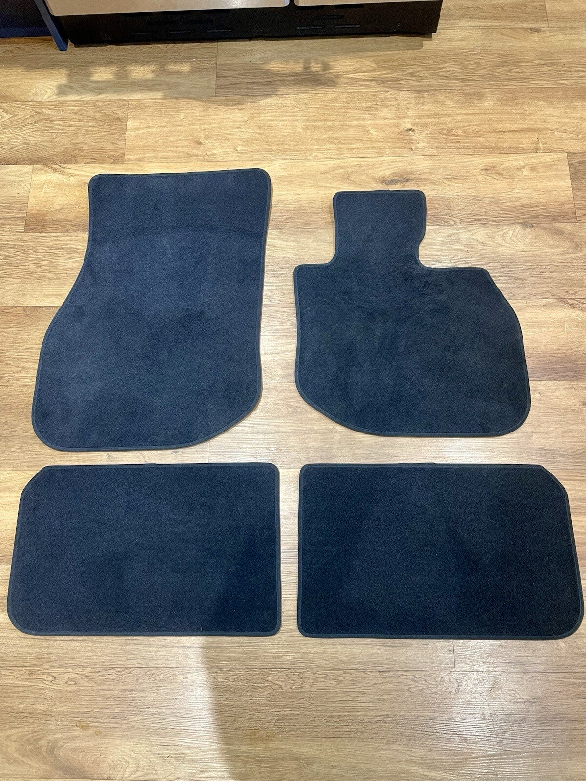 Genuine Mini Countryman E SE ALL4 U25  Black Velour Mat Set - Front & Rear 4 Off